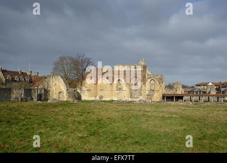 Die restlichen Nordwand des Langhauses der Kirche St. Peter und St. Paul an der St Augustine´s Abbey, Canterbury, Kent, UK Stockfoto