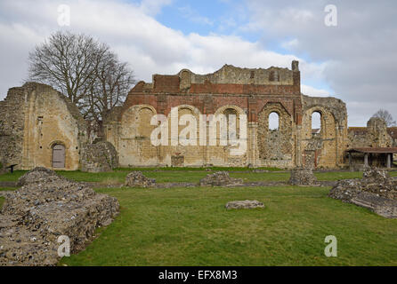 Die restlichen Nordwand des Langhauses der Kirche St. Peter und St. Paul an der St Augustine´s Abbey, Canterbury, Kent, UK Stockfoto