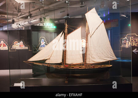 Segeln-Schiffsmodell im Schiffahrtsmuseum Rotterdam, Holland, Niederlande. Stockfoto