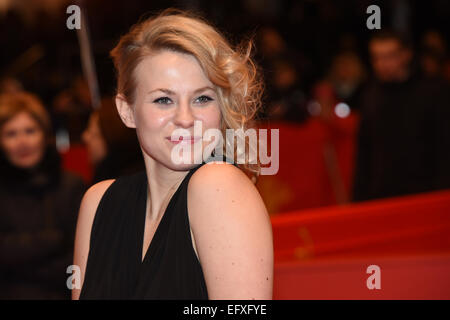 Berlin, Deutschland. 9. Februar 2015. Emmi Parviainen Schauspielerin als wir, Premiere träumten, Berlin-Berlinale-Palast, Berlin, Deutschland 9. Februar 2015 Dit76654 © Allstar Bild Bibliothek/Alamy Live News Stockfoto