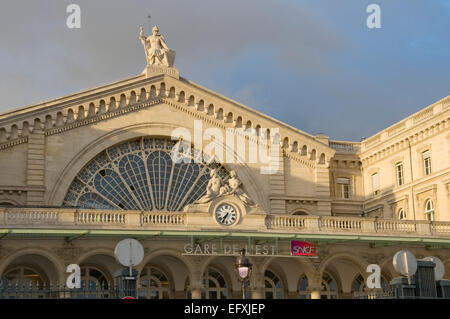 Gare de l ' est Bahnhof Ost ist einer der sechs großen SNCF Bahnhof Termini in Paris Stockfoto