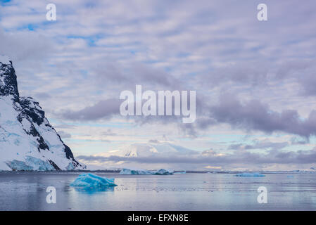 Am frühen Abend in Lemaire-Kanal, Antarktis Stockfoto