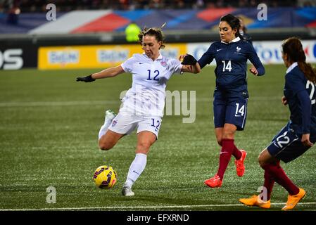 Lauren Urlaub/Louisa NECIB/Amel MAJRI - 08.02.2015 - Feminin - Frankreich/Etats-Unis - Fußballspiel amical - Lorient.Photo: Winterpress/Icon Sport Stockfoto