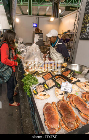 Bezirk Markt, frischer Fisch, Gourmet-Essen, London Vereinigtes Königreich, Stockfoto