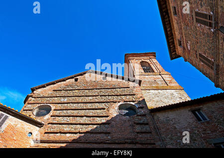 Collegiata von San Michele Arcangelo im Dorf Panicale, Umbrien, Italien, Europa Stockfoto