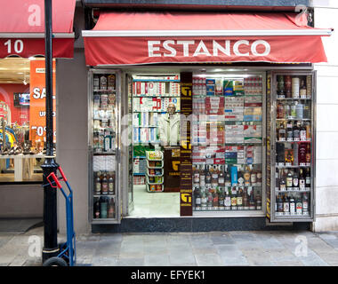 Estanco Duty-Free-Shop, Gibraltar, Britische überseegegend in Südeuropa Stockfoto