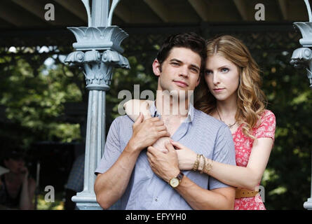 DER letzten fünf Jahre 2015 Glück Affen-Bilder-Film mit Anna Kendrick und Jeremy Jordan Stockfoto