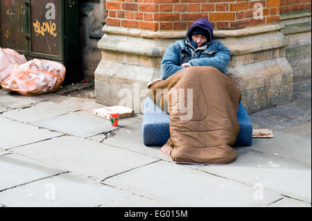 Bitte beachten Sie, dass der Begriff der Obdachlosen und von Obdachlosigkeit oder anderen Beschreibung nicht richtig angenommen werden. Stockfoto