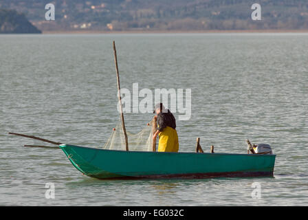 Fischer in Lago Trasimeno, Umbrien, Italien, Europa Stockfoto