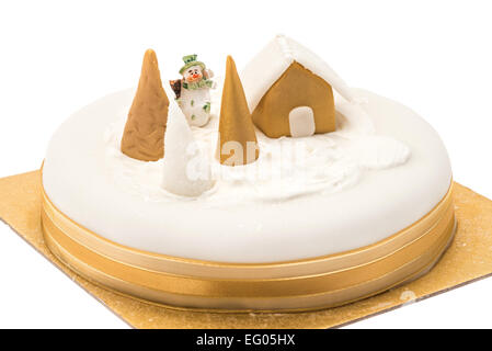 Traditionelle Weihnachtskuchen mit weißen Fondant-Glasur - weißer Hintergrund Stockfoto