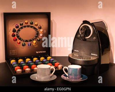 Nespresso plant eine Reihe von High Street Coffee-Shops in Europa, einschließlich dem Vereinigten Königreich Stockfoto