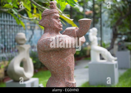 Statuen im Gelände des Fine Arts Museum, Ho-Chi-Minh-Stadt, Vietnam Stockfoto