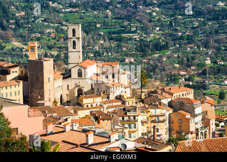 Blick über die alte Stadt Grasse und die Kathedrale Notre-Dame du Puy, Grasse, Departement Alpes-Maritimes, Cote d ' Azur, Frankreich Stockfoto