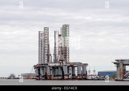 Offshore-Bohrinseln Stockfoto