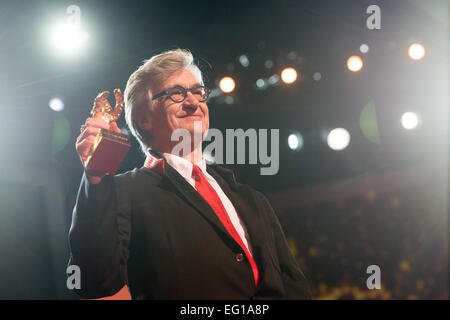 Berlin, Deutschland. 12. Februar 2015. Wim Wenders Director goldener Ehrenbär für Wim Wenders, Berlin Film Festival Berlinale-Palast, Berlin, Deutschland 12. Februar 2015 Dit76686 © Allstar Bild Bibliothek/Alamy Live-Nachrichten Stockfoto