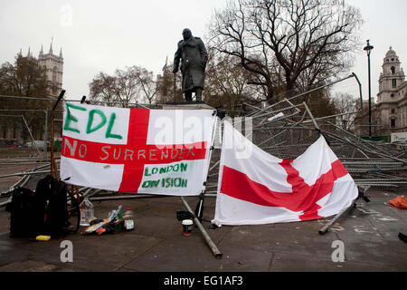 Student clasing mit der Polizei während Studentenprotest in London Stockfoto