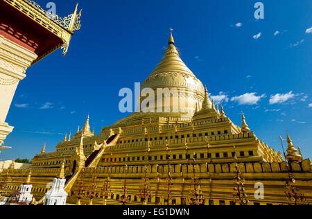 Myanmar, Bagan, die wichtigsten Pagode des Tempels Kuthodaw. Stockfoto