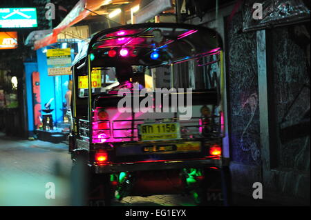 Tuk Tuk im Bereich Khao San Road, Bangkok, Thailand. Stockfoto