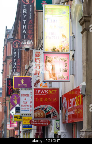 Geschäfte und Restaurants in Chinatown Manchester Stockfoto