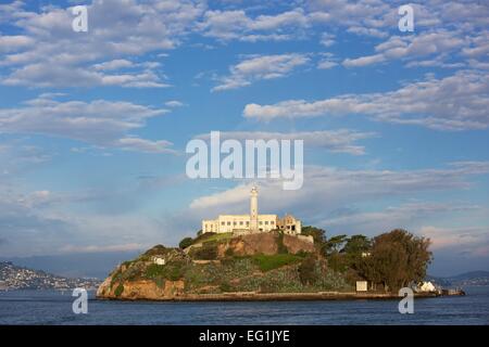 Gefängnis Alcatraz an einem schönen Morgen in San Francisco Bay, Kalifornien Stockfoto