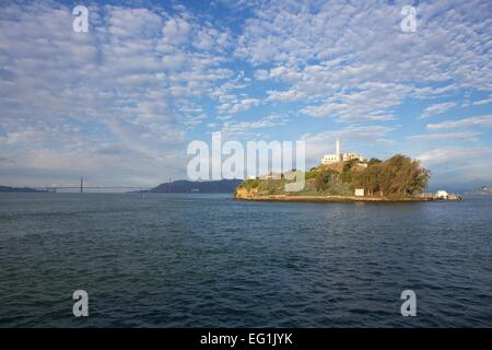 Gefängnis Alcatraz an einem schönen Morgen in San Francisco Bay, Kalifornien Stockfoto