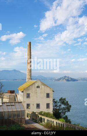 Gefängnis Alcatraz an einem schönen Morgen in San Francisco Bay, Kalifornien Stockfoto