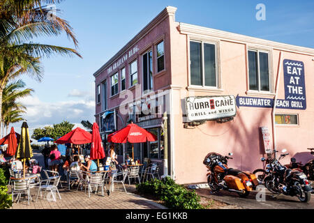 Fort Ft. Pierce Florida, Hutchinson Barrier Island, Highway Route A1A, Sea Waterway Drive, Bluewater Beach Grill, Hantelpark & Wings, Restaurant RE Stockfoto