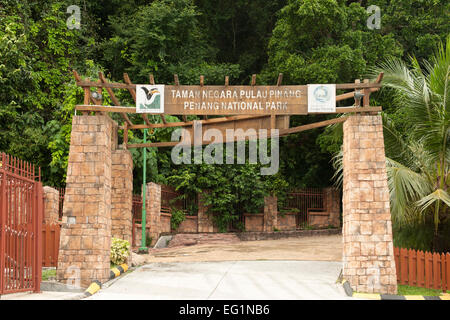 Eingang zum Teman Negara Pulau Pinang (Penang National Park) in Penang, Malaysia. Stockfoto