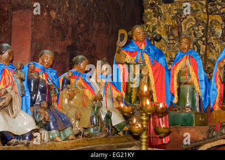 Figuren aus China in die Jade-Pagode, Ho Chi Minh Stadt, Saigon, Vietnam, Asien Stockfoto