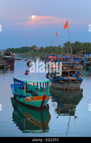 Abend in Hoi an, Thu Bon Fluss, Vietnam Stockfoto