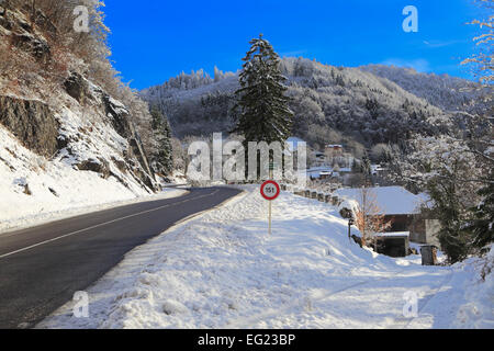 Arves Tal in der Nähe von Thyez, Saint-Sigismond, Haute-Savoie, Frankreich Stockfoto