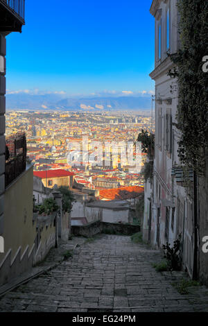 Blick zum Zentrum der Stadt, in der Nähe von Certosa di San Martino, Neapel, Kampanien, Italien Stockfoto