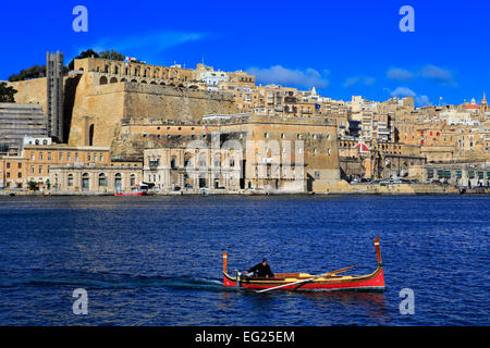 Blick auf Birgu (Vittoriosa) von Isla (Senglea), Malta Stockfoto