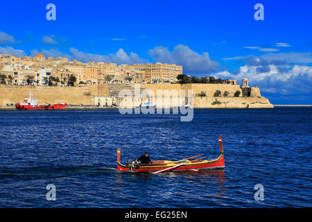 Blick auf Birgu (Vittoriosa) von Isla (Senglea), Malta Stockfoto