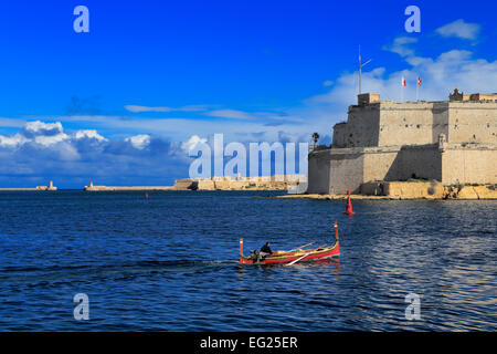 Blick auf Birgu (Vittoriosa) von Isla (Senglea), Malta Stockfoto