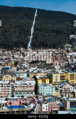 Winter-Blick auf St. Ulrich und St. Ulrich, Val Gardena, Alto Adige - Südtirol, Italien Stockfoto