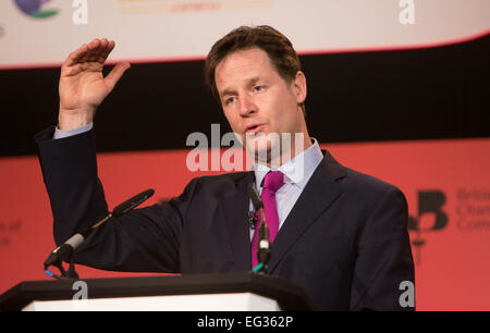 Nick Clegg befasst sich mit die British Chambers Of Commerce-Konferenz in London Stockfoto