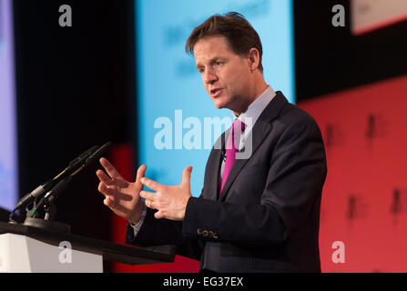 Nick Clegg befasst sich mit die British Chambers Of Commerce-Konferenz in London Stockfoto