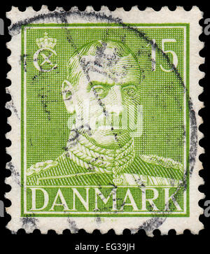 Dänemark - ca. 1942: Eine Briefmarke gedruckt in Dänemark zeigt König Christian X, ca. 1942. Stockfoto