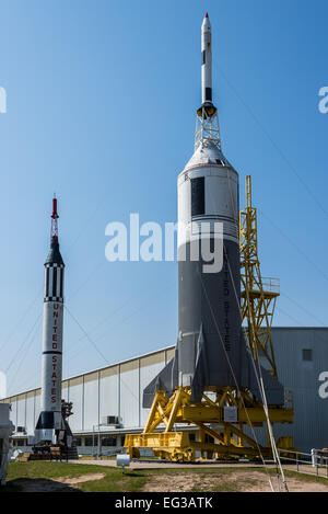 Modellraketen auf die Rakete Park, NASA Johnson Space Center in Houston, Texas, USA. Stockfoto