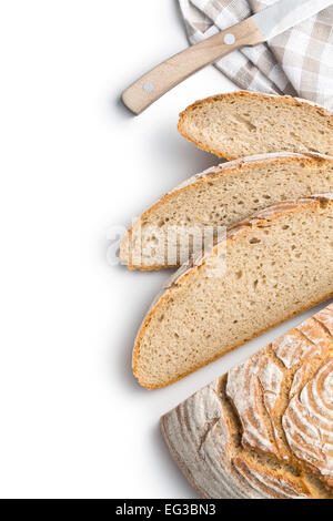 Schnittbrot auf weißen Tisch Stockfoto