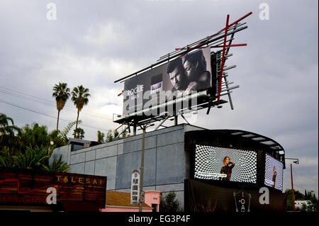 Auffällige Plakat Design auf dem Sunset Strip in Los Angeles Stockfoto