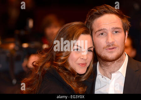 Frederick Lau und seine Freundin Annika Kipp Teilnahme an der Abschlussfeier auf der 65. Berlin International Film Festival/Berlinale 2015 am 14. Februar 2015. / picture Alliance Stockfoto