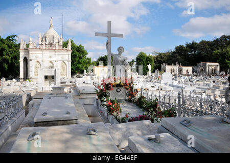 Grab von Amelia Goyri, La Milagrosa oder Miraculous, Colon Friedhof, Aldecoa, Havanna, Ciudad De La Habana, Kuba Stockfoto