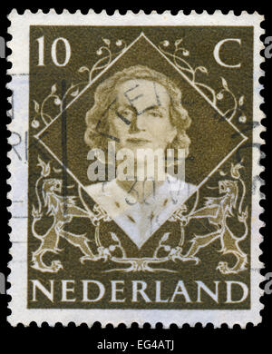 Niederlande - CIRCA 1948: Eine Briefmarke gedruckt in den Niederlanden zeigt Porträt von Königin Juliana (1909-2004) war die Königin Regnant Stockfoto