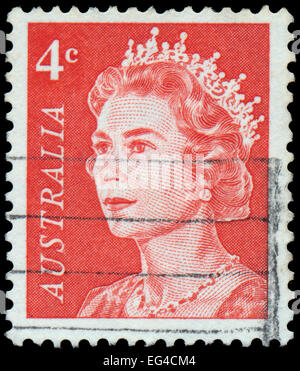 Australien - ca. 1966: Eine Briefmarke gedruckt in Australien zeigt ein Portrait von Königin Elizabeth II, ca. 1966. Stockfoto