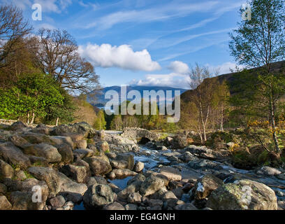 Ashness Brücke, Keswick, Lake District, Cumbria, England UK Stockfoto