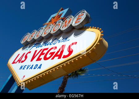 HERZLICH WILLKOMMEN SIE AUF LEUCHTREKLAME FABELHAFTEN LAS VEGAS STRIP LAS VEGAS NEVADA USA Stockfoto