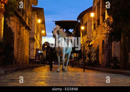 Spanisch kolonialen Straße Chrisologo in der UNESCO Weltkulturerbe Stadt Vigan, Philippinen Stockfoto