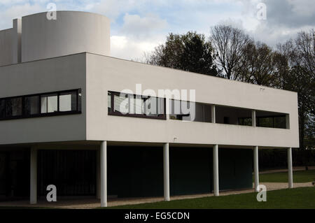 Frankreich. Poissy. Villa Savoye. Entworfen vom Schweizer Architekten Le Corbusier (1887-1965). 1928-1931. International Style. Stockfoto